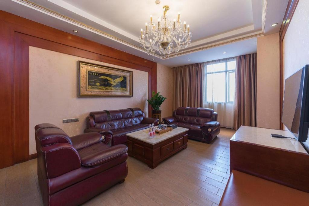 Shenzhen Kai Long International Hotel Bagian luar foto