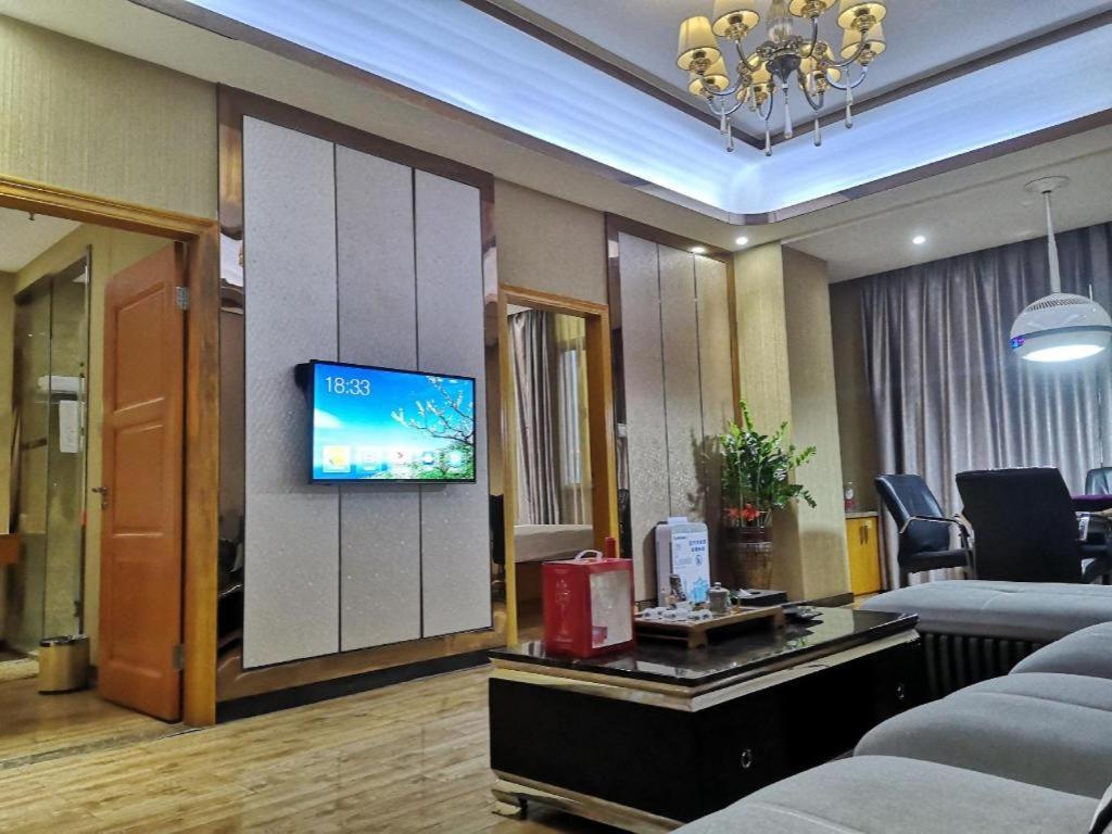Shenzhen Kai Long International Hotel Bagian luar foto